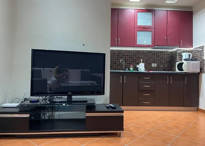 Center Galeria 티라나