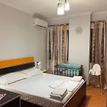 Center Galeria דירה
