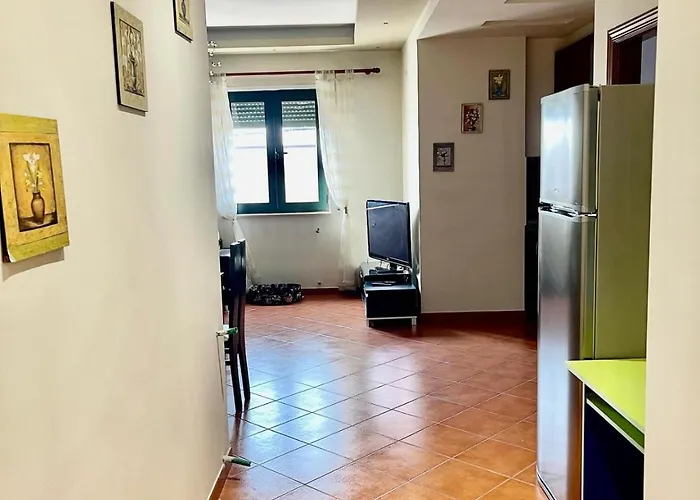 Center Galeria * تيرانا